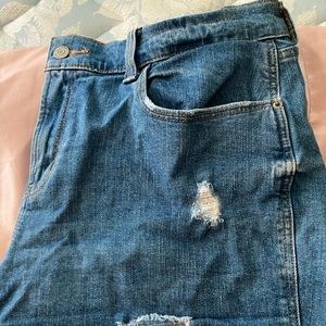 Old navy boyfriend jean shorts size 15